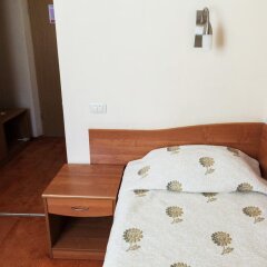Гостиница Максима Славия сейф в номере
