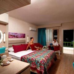 Отель Club Phaselis детские мероприятия