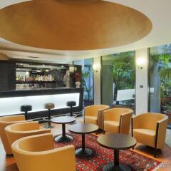 Отель Holiday Inn Turin City Centre Италия, Турин - отзывы, цены и фото номеров - забронировать отель Holiday Inn Turin City Centre онлайн гостиничный бар