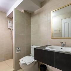 Отель Double Two at Sathorn Таиланд, Бангкок - отзывы, цены и фото номеров - забронировать отель Double Two at Sathorn онлайн ванная