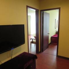 Отель Home Inn Shenzhen Bao'an South Road Шэньчжэнь удобства в номере