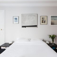 Отель Latin quarter Retreat Париж комната для гостей