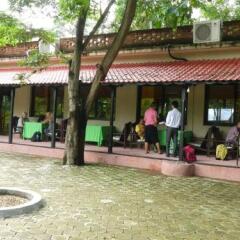 Отель Lumbini Buddha Garden Resort Непал, Лумбини - отзывы, цены и фото номеров - забронировать отель Lumbini Buddha Garden Resort онлайн фитнесс-зал
