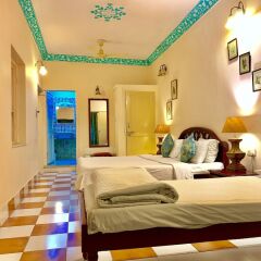 Suryaa Villa - A City Centre Hotel детские мероприятия