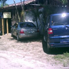 Отель Caribbean Coral Inn Tela парковка