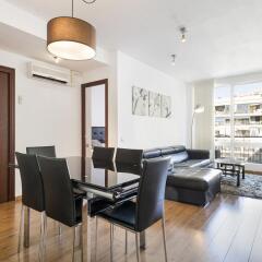 Отель Uma Suites Bruc Барселона