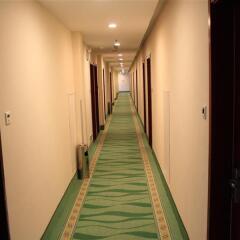 GreenTree Inn Taicang Baolong Square Hotel интерьер отеля фото 3