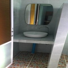 Отель Lanta School Beach Resort Ланта ванная фото 2