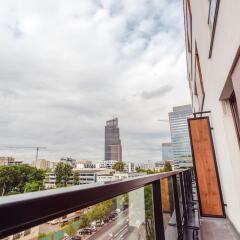 Отель Chill Apartments InCity Польша, Варшава - отзывы, цены и фото номеров - забронировать отель Chill Apartments InCity онлайн балкон