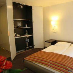 Отель Platinum Palace Apartments Польша, Познань - отзывы, цены и фото номеров - забронировать отель Platinum Palace Apartments онлайн сейф в номере