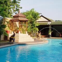 The Bayview Hotel Pattaya бассейн фото 2