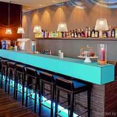Отель Motel One Salzburg-Mirabell Австрия, Зальцбург - 1 отзыв об отеле, цены и фото номеров - забронировать отель Motel One Salzburg-Mirabell онлайн