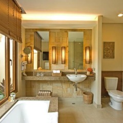 Отель Crimson Resort and Spa Mactan Филиппины, Лапу-Лапу - 1 отзыв об отеле, цены и фото номеров - забронировать отель Crimson Resort and Spa Mactan онлайн ванная фото 2