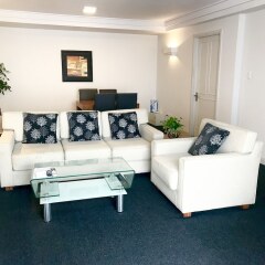 Апартаменты Downtown Retro Serviced Apartment Хошимин комната для гостей