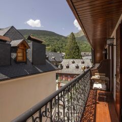 Отель Fonfreda Испания, Вьельа Э Михаран - отзывы, цены и фото номеров - забронировать отель Fonfreda онлайн балкон