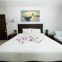 Отель 99 Voyage Patong комната для гостей