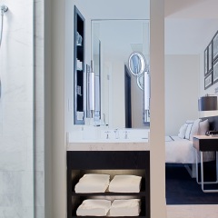 Отель Gale South Beach, Curio Collection by Hilton ванная
