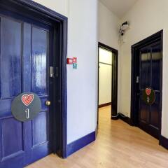 PubLove @ The White Ferry, Victoria - Hostel интерьер отеля