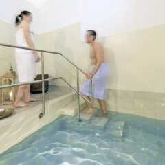 Atrium Hotel Blume бассейн