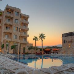 Отель Ramada Resort Dead Sea Иордания, Ма-Ин - 1 отзыв об отеле, цены и фото номеров - забронировать отель Ramada Resort Dead Sea онлайн бассейн фото 3