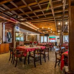 Отель Grand Hotel Murgavets Болгария, Пампорово - отзывы, цены и фото номеров - забронировать отель Grand Hotel Murgavets онлайн питание