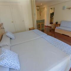 Отель Medplaya Albatros Family сейф в номере