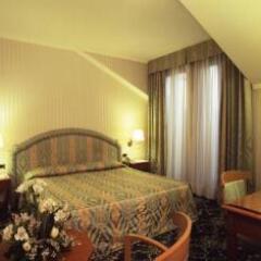 Andreola Central Hotel 4* Стандартный номер с различными типами кроватей фото 12