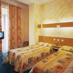Отель Days Inn Nice Centre Франция, Ницца - 5 отзывов об отеле, цены и фото номеров - забронировать отель Days Inn Nice Centre онлайн сейф в номере