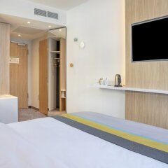 Отель Holiday Inn Express Karlsruhe - City Park удобства в номере