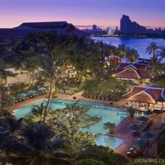 Отель Anantara Riverside Bangkok Resort Таиланд, Бангкок - отзывы, цены и фото номеров - забронировать отель Anantara Riverside Bangkok Resort онлайн бассейн
