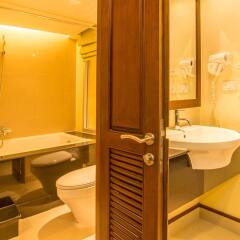 Отель Lanta Pura Beach Resort ванная