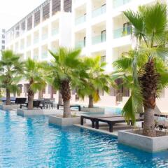 Отель Woraburi The Ritz Паттайя бассейн фото 3
