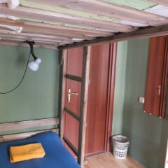 Отель Жилое помещение Breaking Bed Санкт-Петербург комната для гостей фото 4