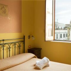 Hotel Columbia комната для гостей