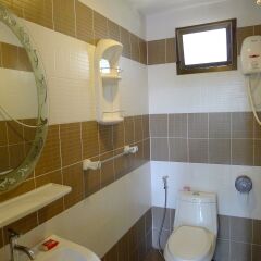 Отель Natural Mystic Patong Residence ванная