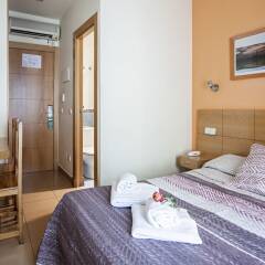 Отель Hostal INTER Puerta del Sol комната для гостей фото 2