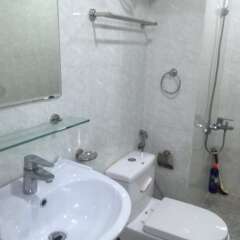 ZO Brother Halong Hostel ванная