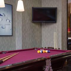 Отель Residence Inn by Marriott New York Manhattan/Times Square США, Нью-Йорк - отзывы, цены и фото номеров - забронировать отель Residence Inn by Marriott New York Manhattan/Times Square онлайн гостиничный бар