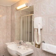 Hotel Portamaggiore 3* Стандартный номер с различными типами кроватей фото 34