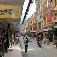 Отель Yakety Yak Hostel Непал, Катманду - отзывы, цены и фото номеров - забронировать отель Yakety Yak Hostel онлайн городской автобус
