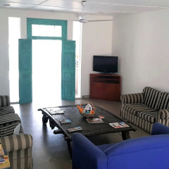 Отель Hangover Hostels Seeduwa комната для гостей фото 2