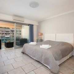 Отель Steva Rentals - Vue Mer - 100m Croisette et Plages комната для гостей фото 2