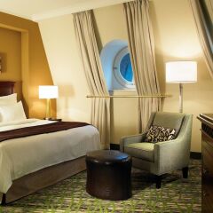 Отель Brussels Marriott Hotel Grand Place Бельгия, Брюссель - 2 отзыва об отеле, цены и фото номеров - забронировать отель Brussels Marriott Hotel Grand Place онлайн удобства в номере фото 2