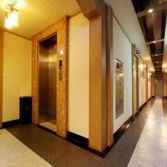 Major Hotel интерьер отеля
