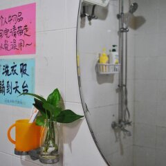Chengdu ChinChin Hostel ванная фото 2
