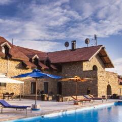Отель Tufenkian Avan Marak Tsapatagh Hotel Армения, Севан - отзывы, цены и фото номеров - забронировать отель Tufenkian Avan Marak Tsapatagh Hotel онлайн бассейн фото 3