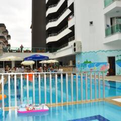 Acar Hotel детские мероприятия