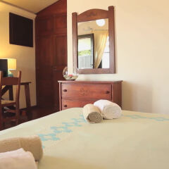 Отель Arbatax Park Resort Borgo Cala Moresca сейф в номере