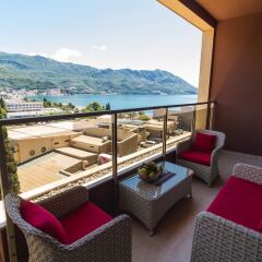 Апартаменты Luxury Harmonia Apartments балкон