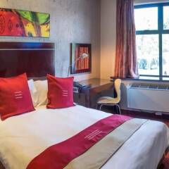 Отель Peermont Metcourt Inn At The Grand Palm Габороне фото 5
